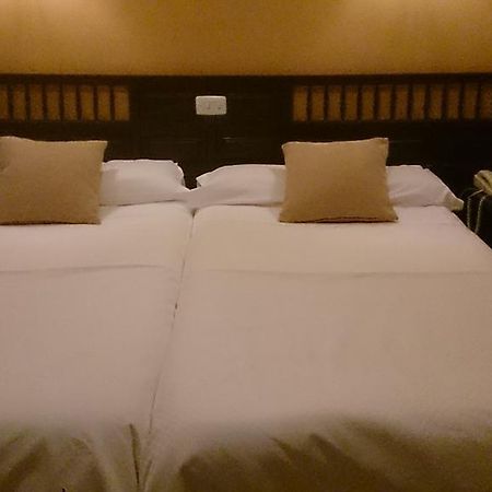 Hostal Residencia Avenida Cuenca  Luaran gambar