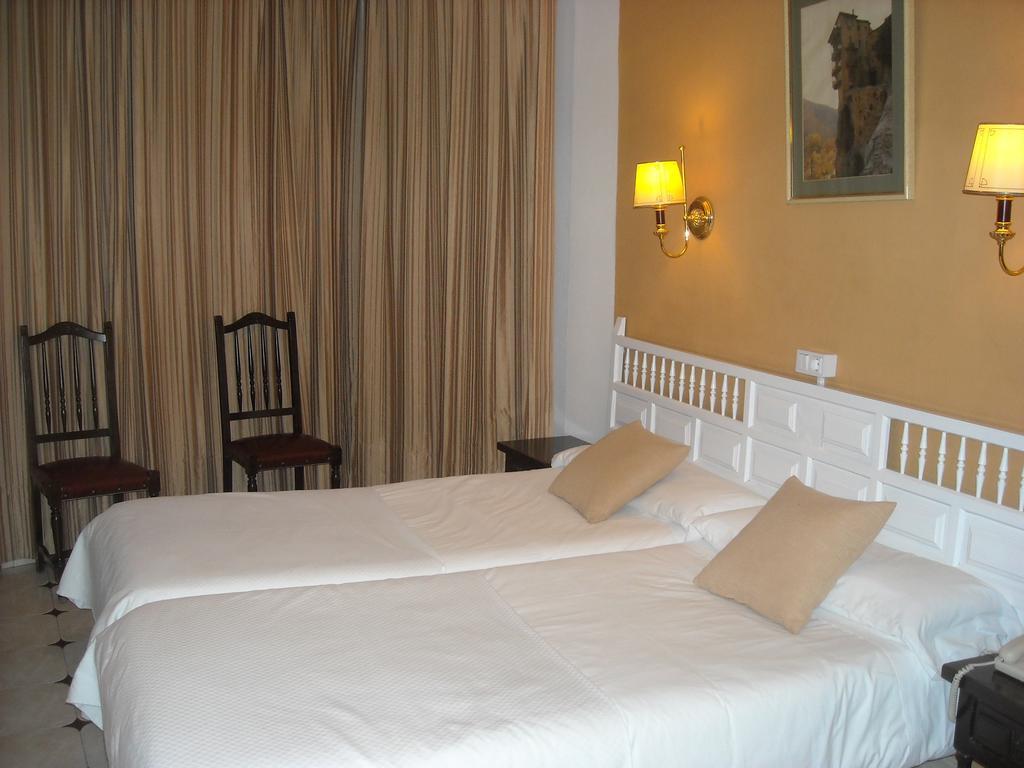 Hostal Residencia Avenida Cuenca  Luaran gambar