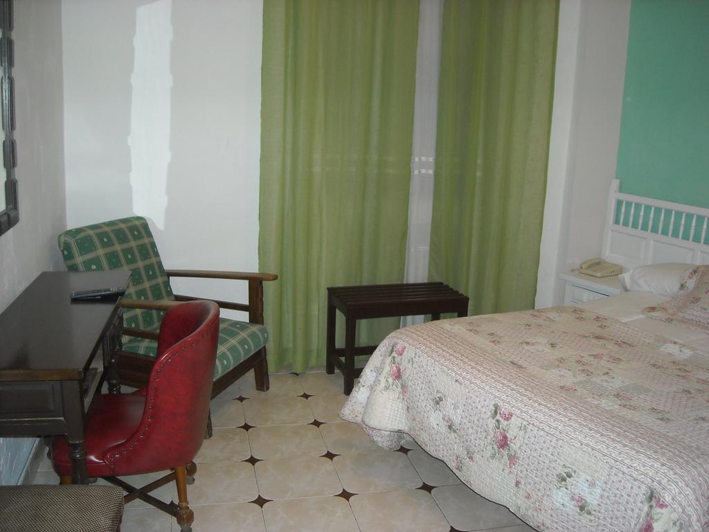 Hostal Residencia Avenida Cuenca  Luaran gambar