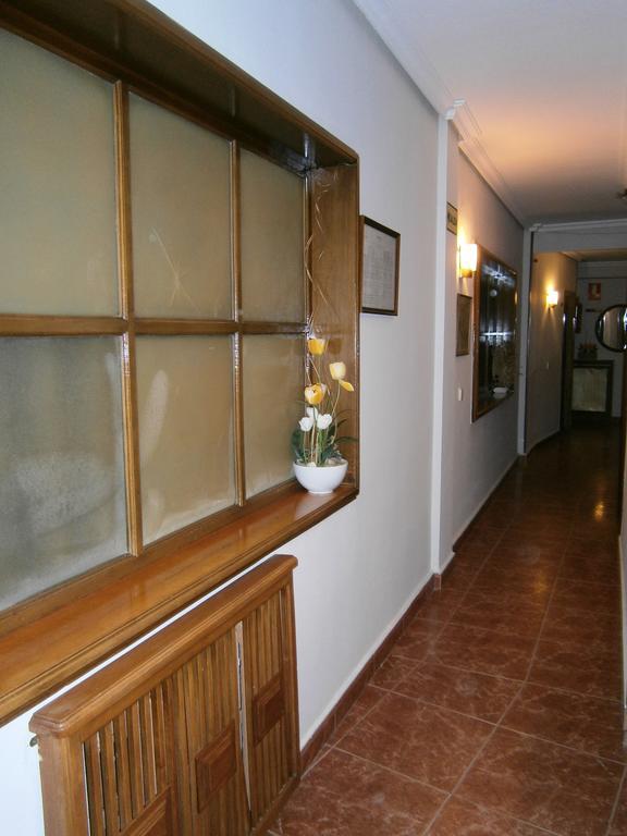 Hostal Residencia Avenida Cuenca  Luaran gambar