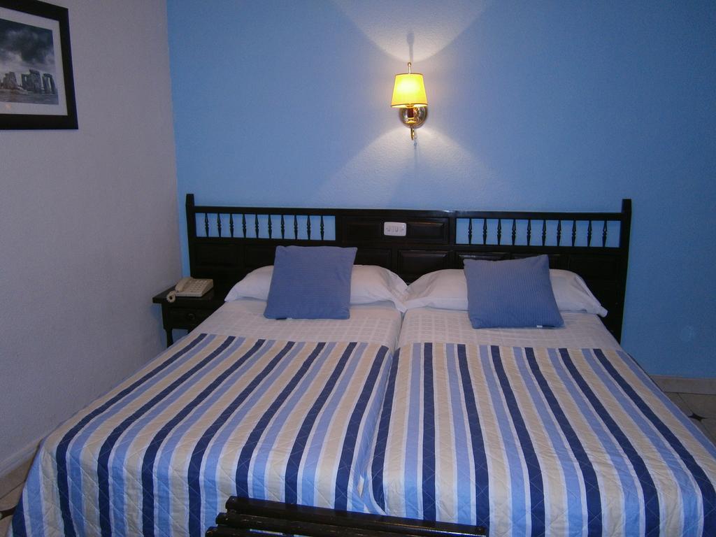 Hostal Residencia Avenida Cuenca  Luaran gambar