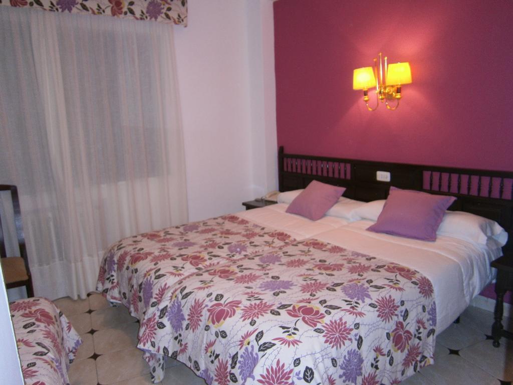 Hostal Residencia Avenida Cuenca  Luaran gambar
