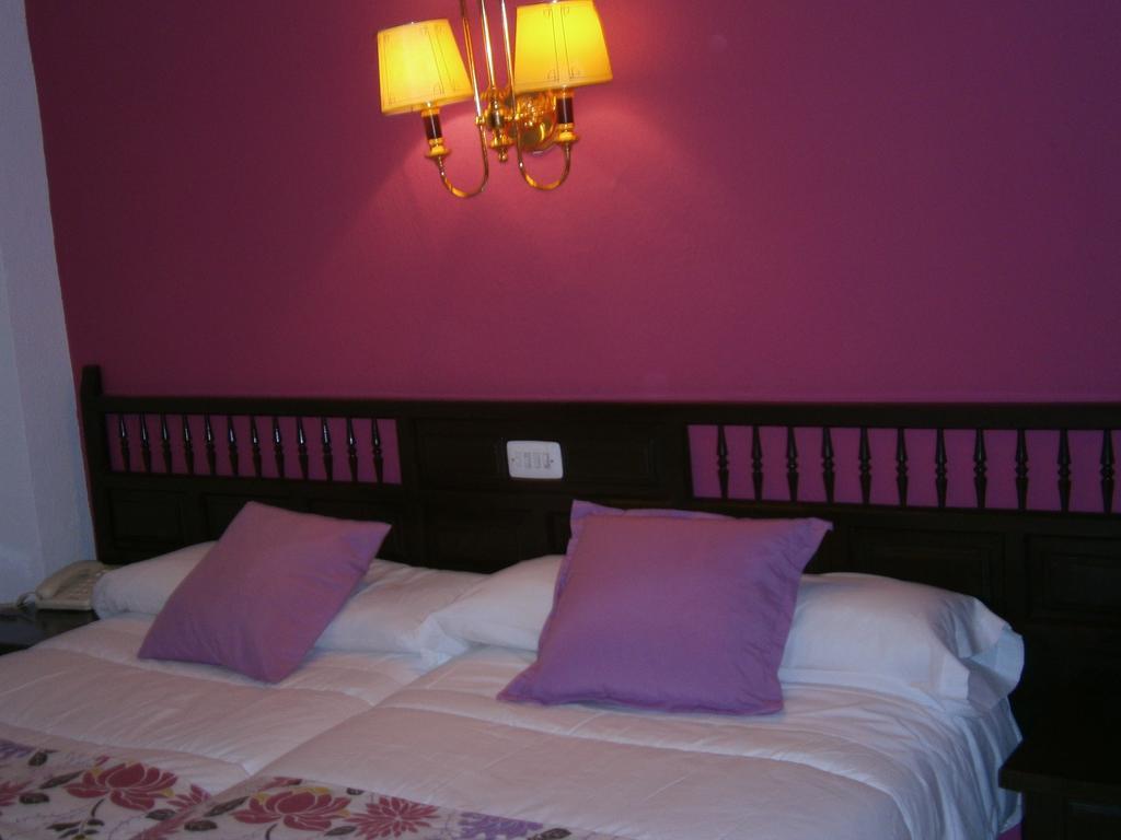 Hostal Residencia Avenida Cuenca  Luaran gambar
