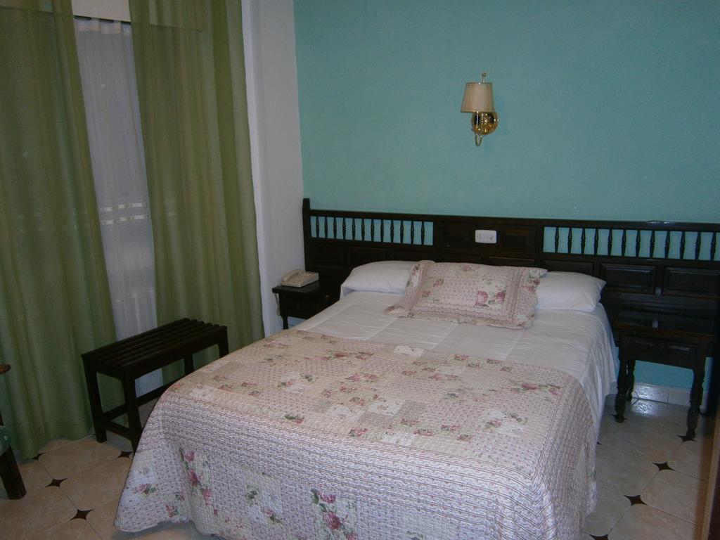 Hostal Residencia Avenida Cuenca  Luaran gambar