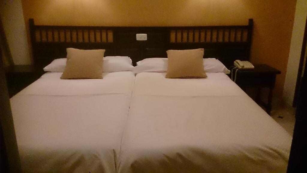 Hostal Residencia Avenida Cuenca  Luaran gambar